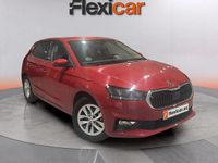 Usado Skoda Fabia Selection 95 CV (69 kW) 2024 Rojo Berlina