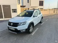 Usado Dacia Sandero Stepway 90 CV (66 kW) 2015 Blanco Berlina