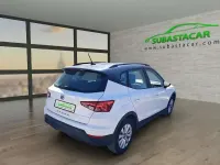 Usado Seat Arona Style 110 CV (80 kW) 2021 Blanco SUV