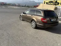 Usado Mercedes C180 Avantgarde 120 CV (88 kW) 2012 Marrón Familiar