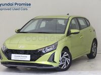 Usado Hyundai i20 100 CV (73 kW) 2024 Verde Utilitario
