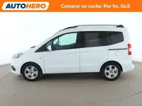 Usado Ford Tourneo Trend 102 CV (75 kW) 2019 Blanco Van
