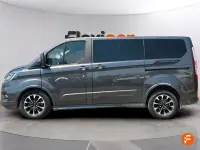 Usado Ford Tourneo Custom Titanium 150 CV (110 kW) 2022 Gris Van