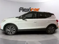 Usado Seat Arona Xperience 116 CV (85 kW) 2024 Blanco SUV