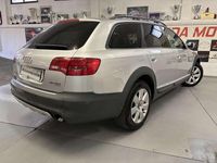 Usado Audi A6 Allroad 234 CV (172 kW) 2009 Plateado Familiar