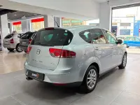 Usado Seat Altea XL Style 105 CV (77 kW) 2010 Gris / plata Monovolumen