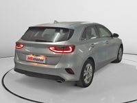 Używany Kia Ceed 101 KM (74 kW) 2023 Hatchback