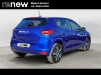 Usado Dacia Sandero Expression 100 CV (73 kW) 2025 Azul Berlina