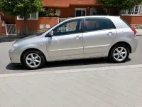 Usado Toyota Corolla Sol 110 CV (80 kW) 2006 Beige Berlina