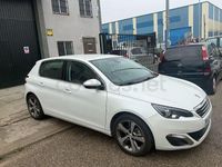 Usado Peugeot 308 Allure 130 CV (95 kW) 2017 Blanco Berlina