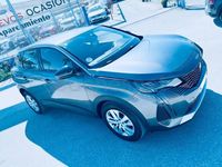Usado Peugeot 3008 Active 130 CV (95 kW) 2022 Gris / plata SUV