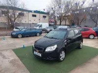 Usado Chevrolet Aveo LS 84 CV (61 kW) 2010 Negro Berlina