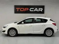 Usado Opel Astra Dynamic 110 CV (80 kW) 2015 Blanco Berlina