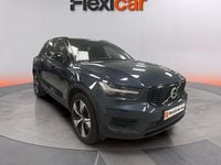 Usado Volvo XC40 211 CV (155 kW) 2021 Gris SUV