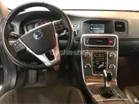 Begagnad Volvo V60 Momentum 136 HK (100 kW) 2014 Röd Kombi