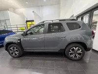 Usado Dacia Duster Journey 115 CV (84 kW) 2023 Gris / plata SUV