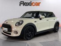 Usado Mini ONE 102 CV (75 kW) 2019 Beige Utilitario