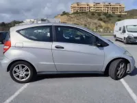 Usado Mercedes A160 82 CV (60 kW) 2005 Gris Utilitario