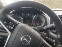 Usado Opel Astra Selective 110 CV (80 kW) 2013 Negro Berlina