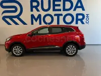 Usado Renault Kadjar Zen 130 CV (95 kW) 2016 Rojo SUV