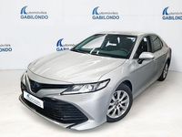 Usado Toyota Camry Advance 218 CV (160 kW) 2020 Gris / plata Berlina