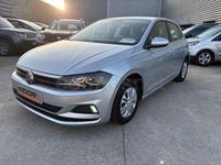 Usado VW Polo Advance 80 CV (58 kW) 2019 Gris / plata Utilitario