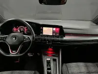 Usado VW Golf VIII GTI 245 CV (180 kW) 2021 Gris / plata Berlina