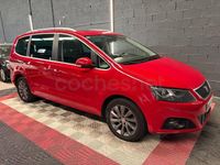 Usado Seat Alhambra Style 140 CV (102 kW) 2015 Rojo Monovolumen