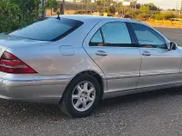 Usado Mercedes S400 250 CV (183 kW) 2001 Gris / plata Berlina