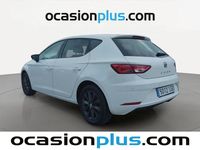 Usado Seat Leon Style 130 CV (95 kW) 2020 Blanco