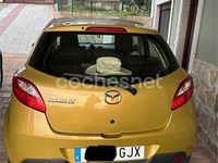 Usado Mazda 2 Active 68 CV (50 kW) 2008 Amarillo Utilitario