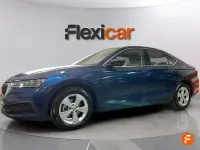 Usado Skoda Octavia Ambition 110 CV (80 kW) 2022 Azul Berlina