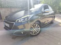 Usado Peugeot 208 Style 82 CV (60 kW) 2017 Negro Utilitario