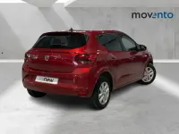 Usado Dacia Sandero Comfort 91 CV (66 kW) 2021 Rojo Berlina