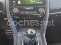 Usado Honda Civic Comfort 120 CV (88 kW) 2018 Rojo Berlina