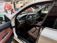 Usado BMW 535 Gran Turismo Luxury Line 306 CV (225 kW) 2013 Blanco Berlina