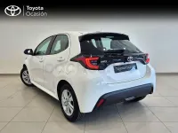 Usado Toyota Yaris 125 CV (91 kW) 2023 Blanco Utilitario