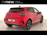 Usado Renault Clio V Techno 100 CV (73 kW) 2025 Rojo Berlina