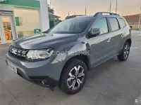 Usado Dacia Duster Journey 100 CV (73 kW) 2024 Gris / plata SUV