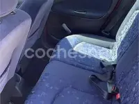 Usado Peugeot 206 75 CV (55 kW) 1998 Rojo Utilitario