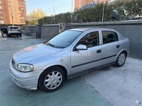 Usado Opel Astra Comfort 100 CV (73 kW) 2001 Gris / plata Berlina