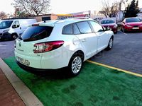 Usado Renault Mégane GrandTour LIMITED 115 CV (84 kW) 2015 Blanco Familiar