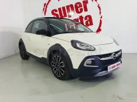 Usado Opel Adam Rocks 87 CV (63 kW) 2015 Blanco Utilitario