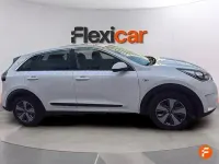Usado Kia Niro 105 CV (77 kW) 2018 Blanco SUV