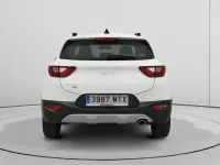 Usado Kia Stonic 100 CV (73 kW) 2024 SUV