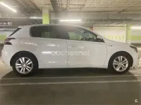 Usado Peugeot 308 Style 120 CV (88 kW) 2015 Blanco Berlina