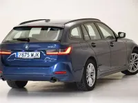 Usado BMW 318 150 CV (110 kW) 2023 Azul Familiar