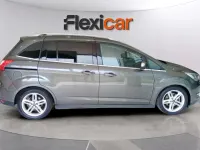 Usado Ford Grand C-Max Trend+ 125 CV (91 kW) 2017 Gris Monovolumen