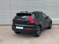 Usado Volvo XC40 Plus 163 CV (119 kW) 2024 Azul SUV