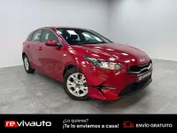 Usado Kia Ceed 136 CV (100 kW) 2022 Granate Utilitario